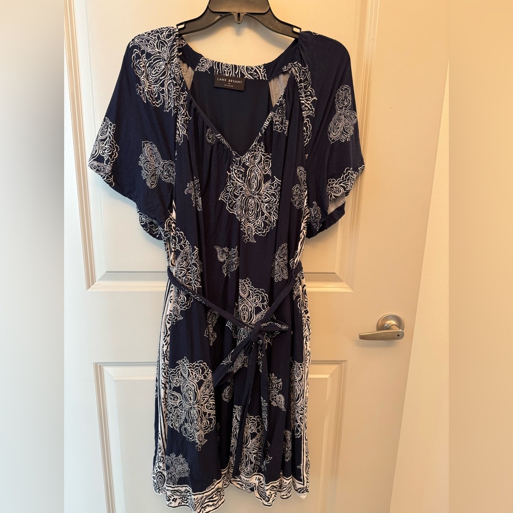 Light weight comfortable dress